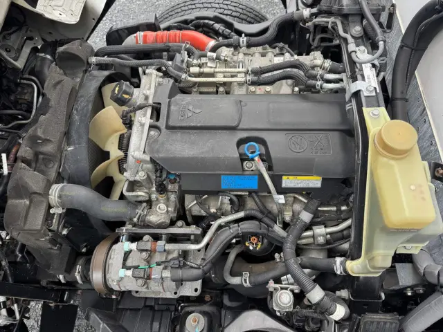 三菱 キャンター TPG-FBA50(2WD)の写真40