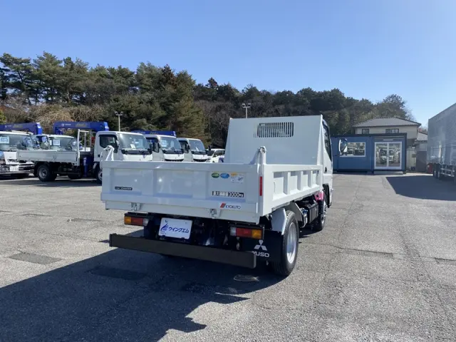 三菱 キャンター 2PG-FBA60(2WD)の写真9