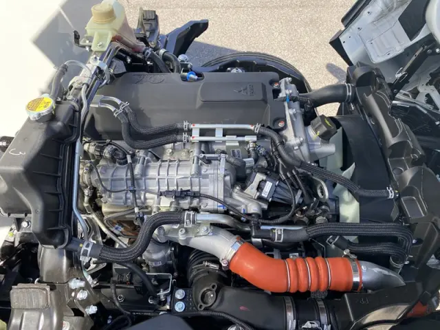 三菱 キャンター 2PG-FBA60(2WD)の写真15