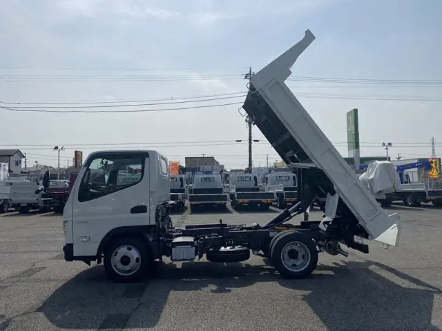 三菱 キャンター 2RG-FBA30(2WD)の写真4