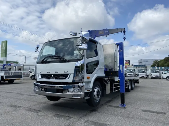 三菱 ファイター 2DG-FQ62F(6x2)の写真1