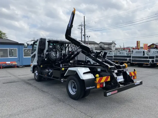 三菱 ファイター 2KG-FK72F(2WD)の写真7