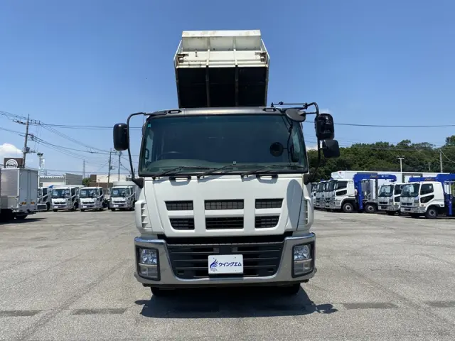いすゞ ギガ QKG-CXZ77AT(未入力/関係無)の写真3