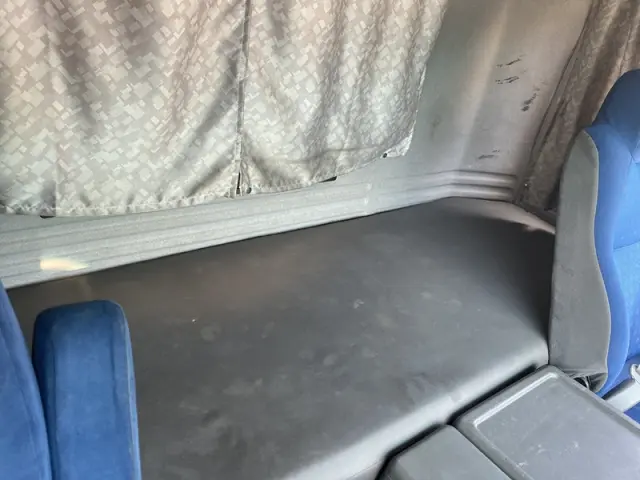 いすゞ ギガ QKG-CXZ77AT(未入力/関係無)の写真14