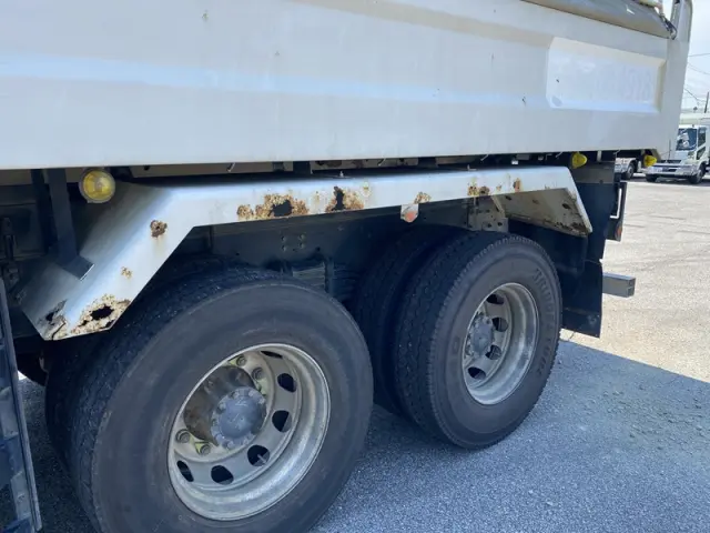 いすゞ ギガ QKG-CXZ77AT(未入力/関係無)の写真18