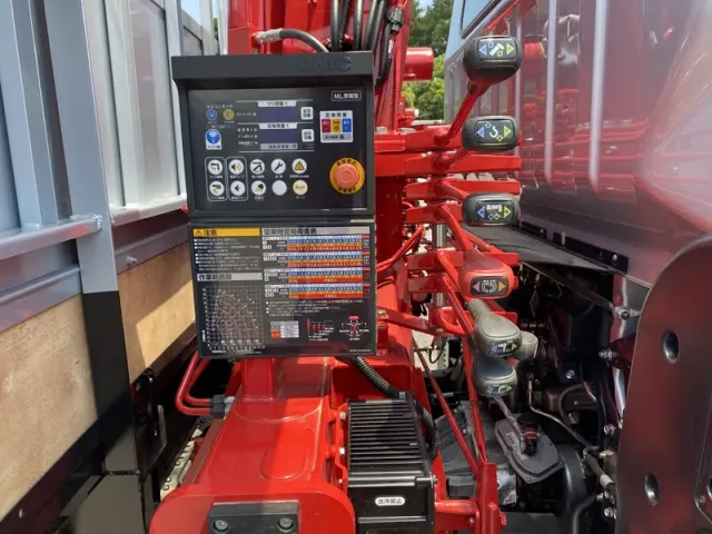 三菱 キャンター 2PG-FEB90(2WD)の写真19