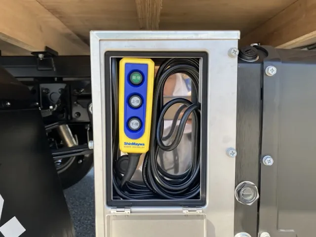 三菱 キャンター 2PG-FEB80(2WD)の写真19