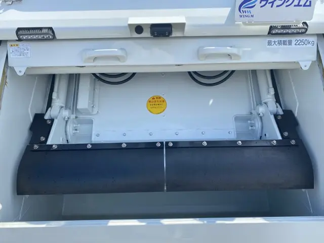 三菱 キャンター 2RG-FEAV0(2WD)の写真12