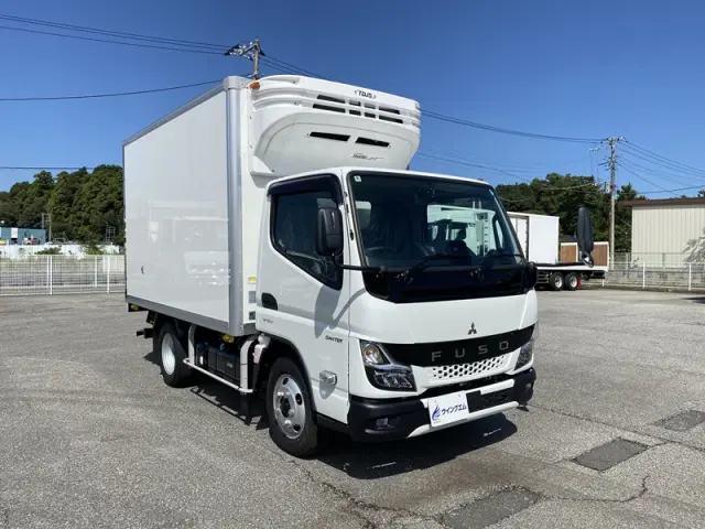 三菱 キャンター 2RG-FBAV0(2WD)の写真3