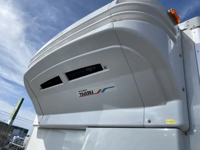 三菱 キャンター 2RG-FBAV0(2WD)の写真11