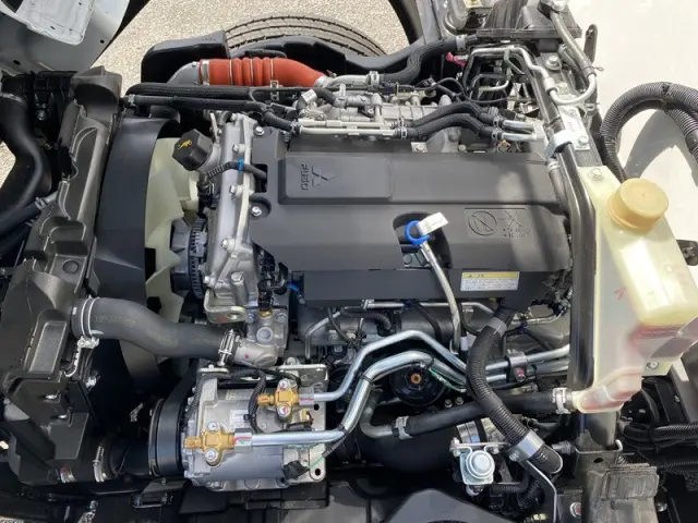 三菱 キャンター 2RG-FBAV0(2WD)の写真13