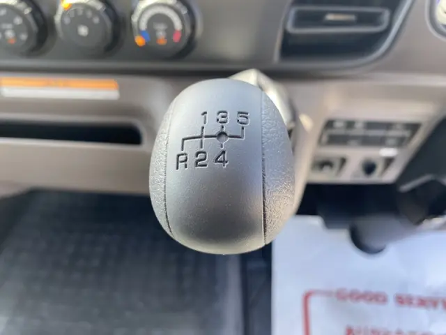 三菱 キャンター 2PG-FEB80(2WD)の写真19