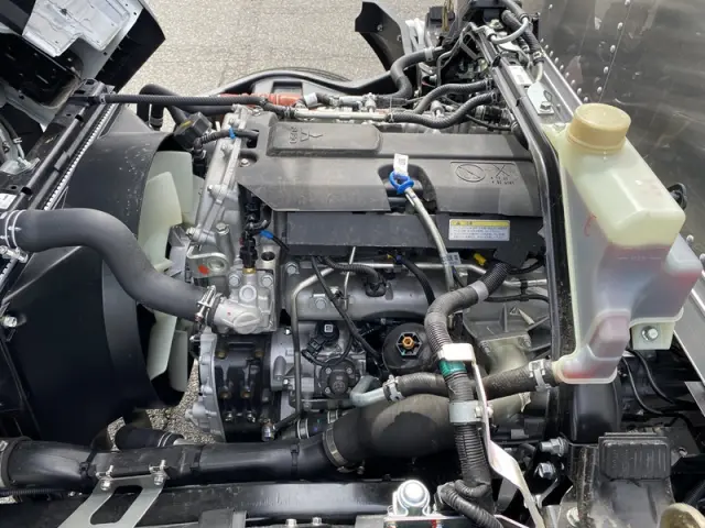 三菱 キャンター 2PG-FEB80(2WD)の写真11