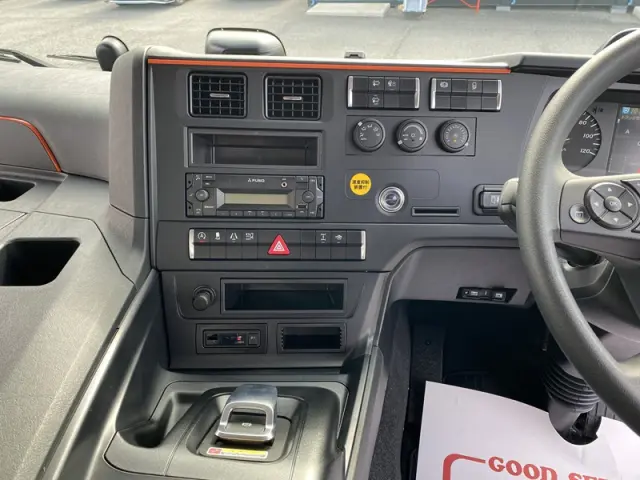 三菱 スーパーグレート 2PG-FS84VZ(8x4)の写真17