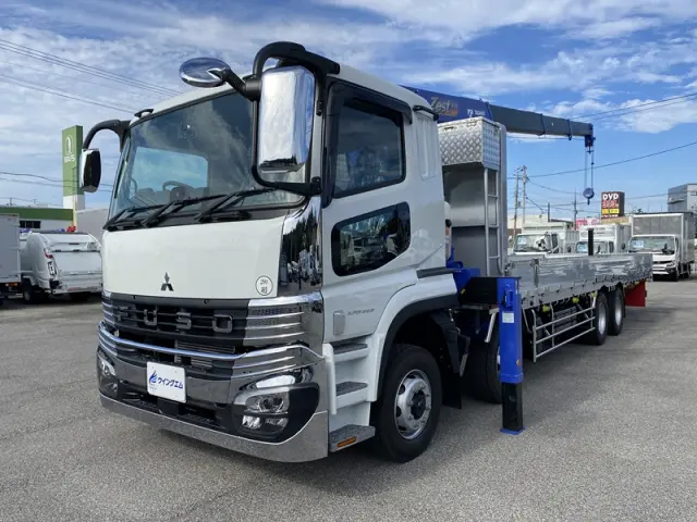 三菱 ファイター 2PG-FS80VZ(8x4)の写真1
