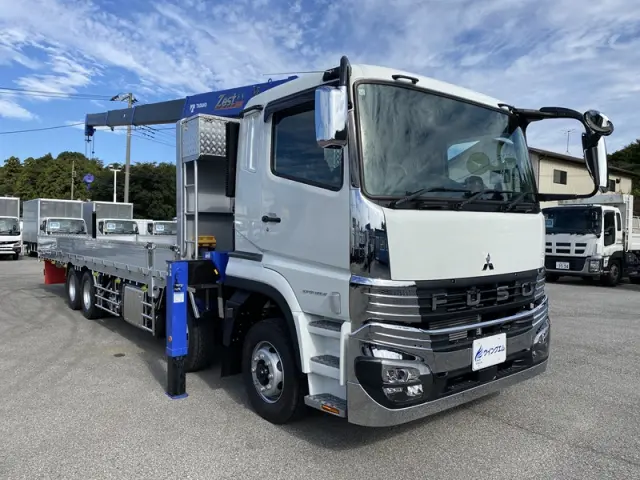 三菱 ファイター 2PG-FS80VZ(8x4)の写真2