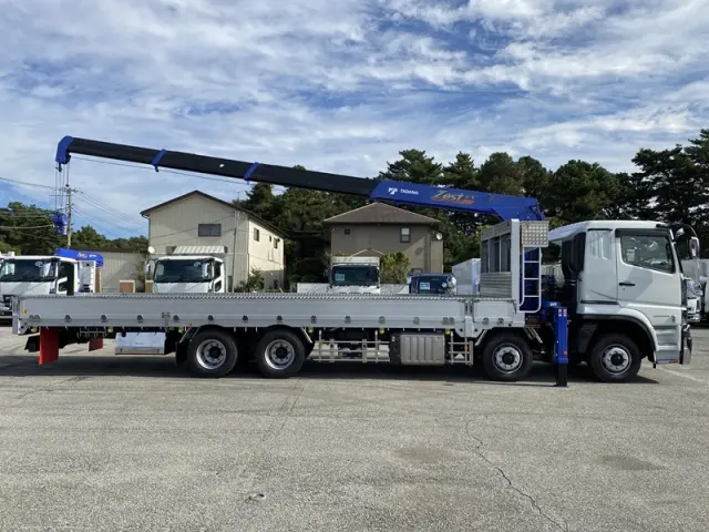 三菱 ファイター 2PG-FS80VZ(8x4)の写真5