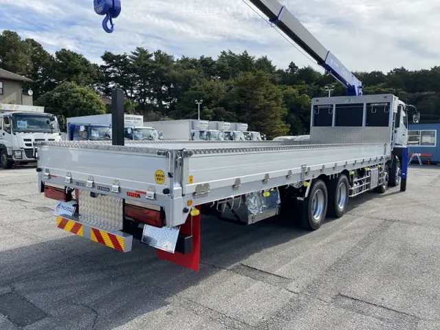 三菱 ファイター 2PG-FS80VZ(8x4)の写真6