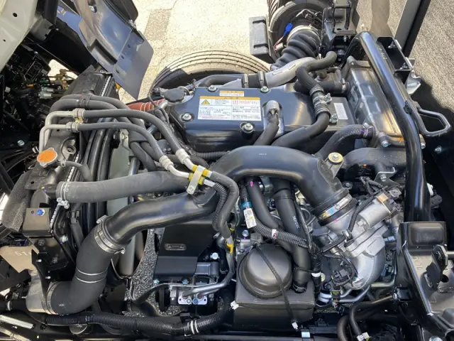 いすゞ フォワード 2RG-FTR90V4(2WD)の写真12