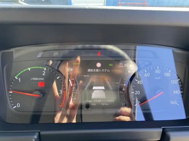 いすゞ フォワード 2RG-FTR90V4(2WD)の写真19