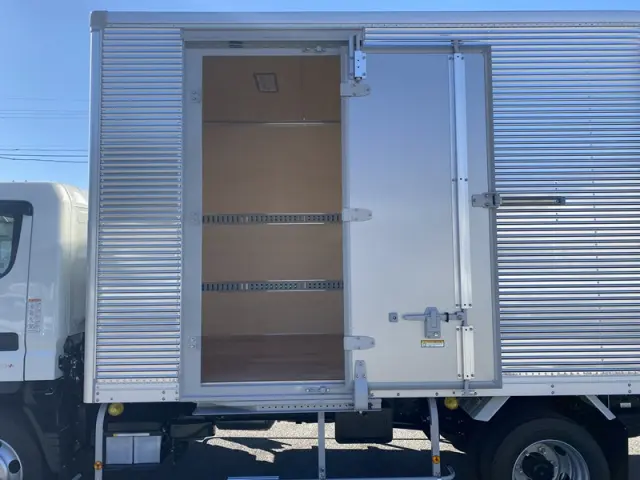 三菱 キャンター 2PG-FEB80(2WD)の写真10
