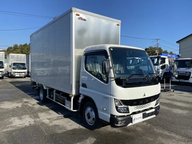 三菱 キャンター 2RG-FEAV0(2WD)の写真3