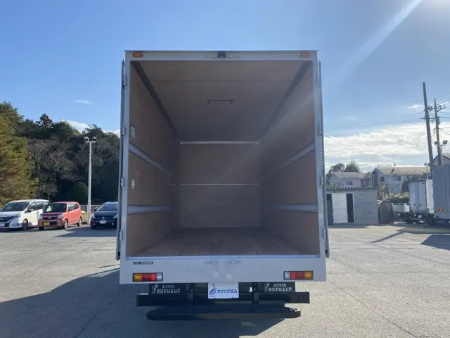 三菱 キャンター 2PG-FEB80(2WD)の写真9