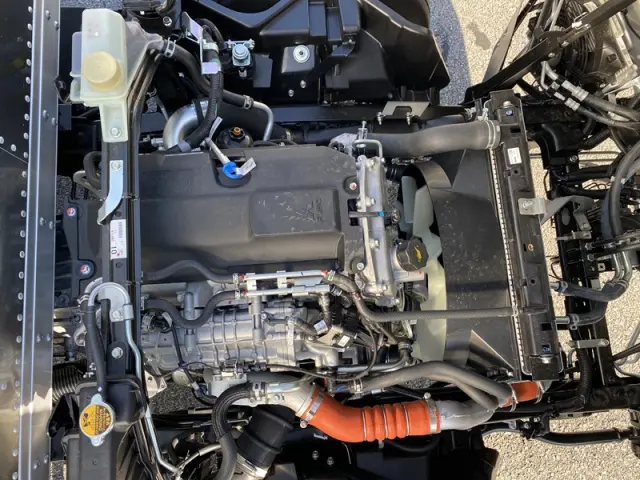 三菱 キャンター 2PG-FEB80(2WD)の写真13