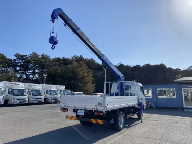 三菱 キャンター 2PG-FEB90(2WD)の写真7