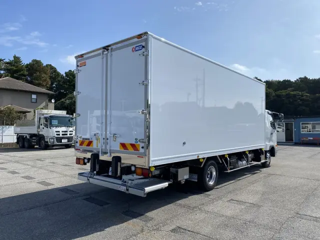 三菱 ファイター FK65F-622035(2WD)の写真7