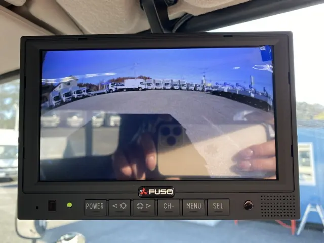 三菱 キャンター 2PG-FEB90(2WD)の写真16