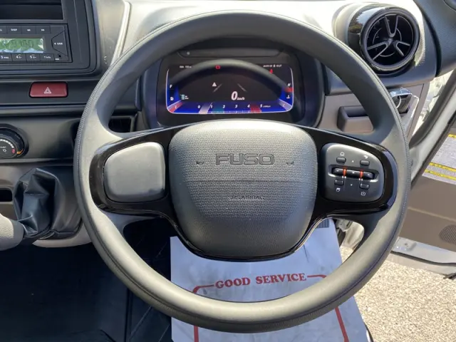 三菱 キャンター 2PG-FEB90(2WD)の写真18