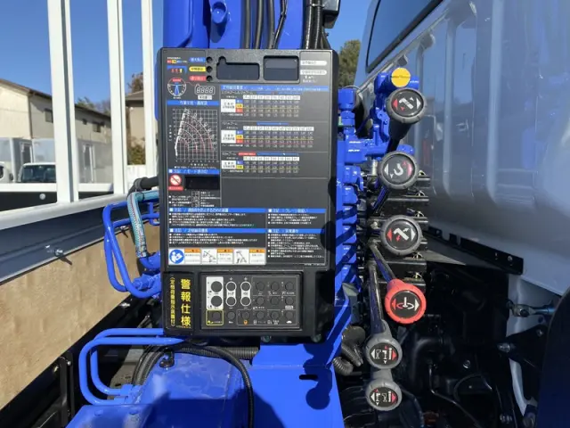 三菱 キャンター 2RG-FEB90(2WD)の写真11