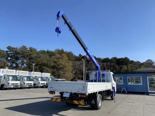 三菱 キャンター 2RG-FEB90(2WD)の写真6