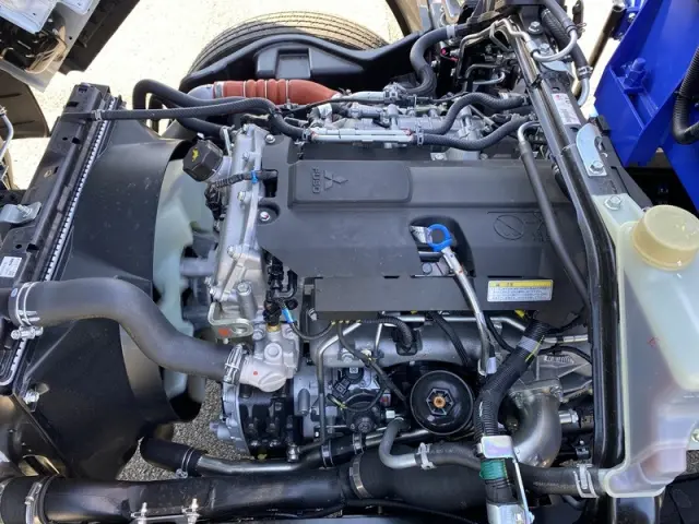 三菱 キャンター 2RG-FEB90(2WD)の写真13