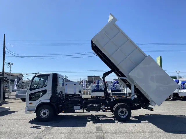 三菱 ファイター 2KG-FK72F(2WD)の写真4