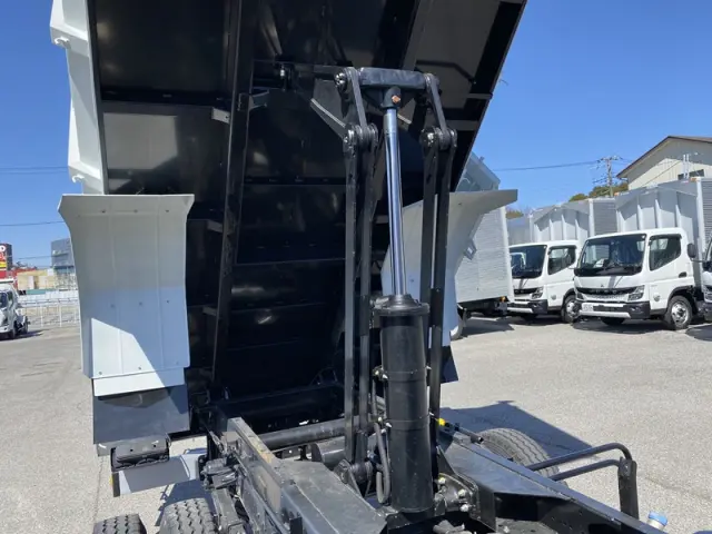 三菱 ファイター 2KG-FK72F(2WD)の写真11