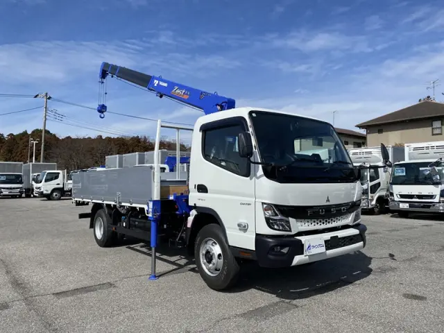 三菱 キャンター 2RG-FEB90(2WD)の写真3