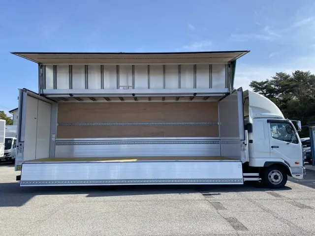 三菱 ファイター 2KG-FK65F(2WD)の写真5