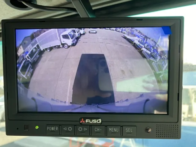 三菱 ファイター 2KG-FK65F(2WD)の写真19