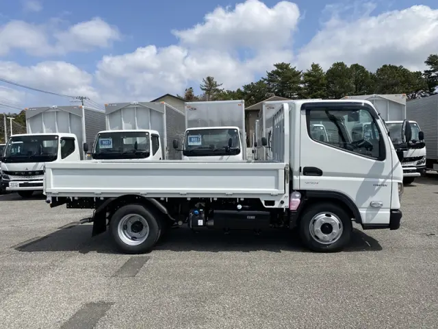 三菱 キャンター 2RG-FBA20(2WD)の写真5