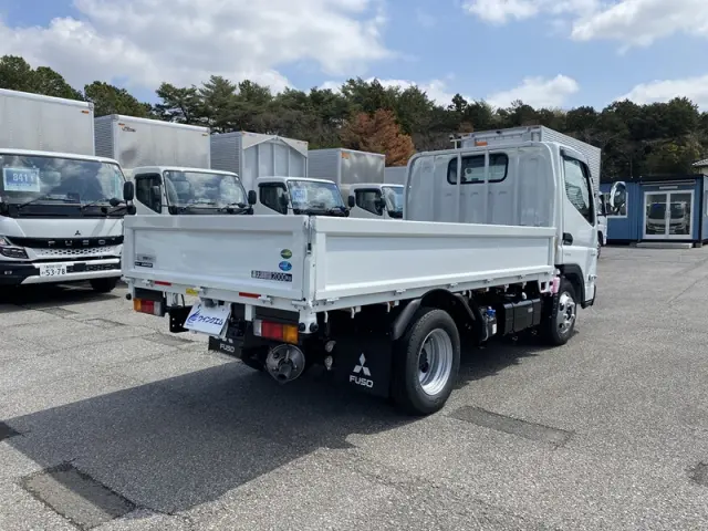 三菱 キャンター 2RG-FBA20(2WD)の写真7