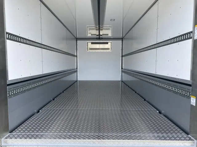 三菱 ファイター 2KG-FK65F(2WD)の写真11