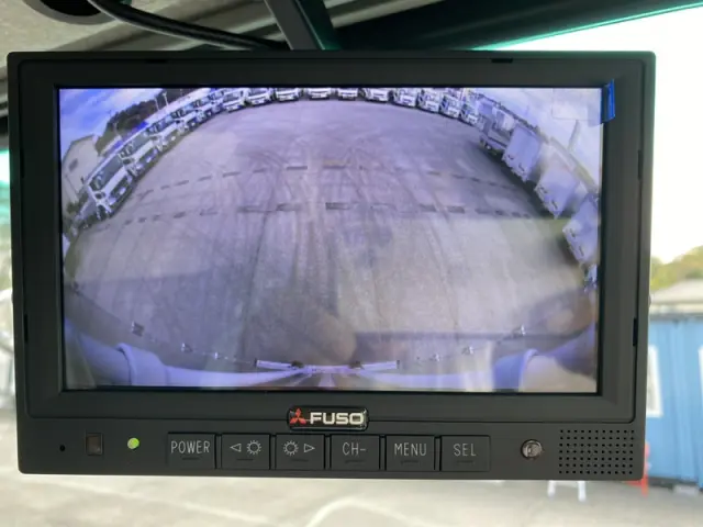 三菱 ファイター 2KG-FK65F(2WD)の写真17