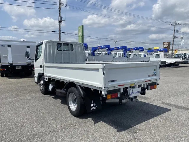 三菱 キャンター 2RG-FBA20(2WD)の写真6