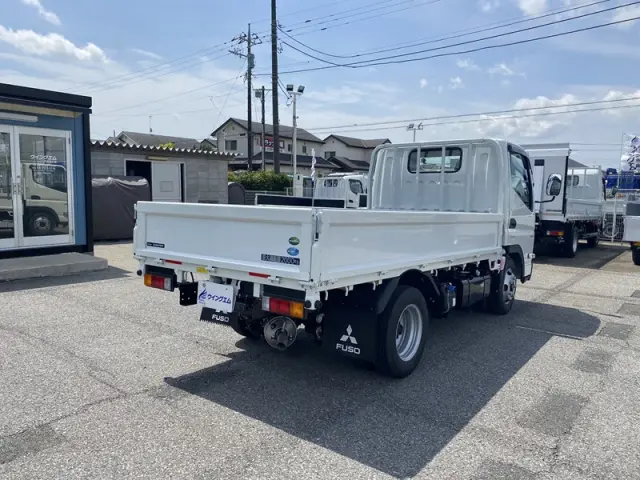 三菱 キャンター 2RG-FBA20(2WD)の写真7