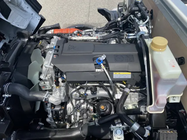 三菱 キャンター 2RG-FBA20(2WD)の写真12