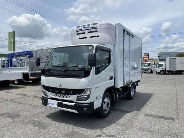 三菱 キャンター 2RG-FBAV0(2WD)の写真1