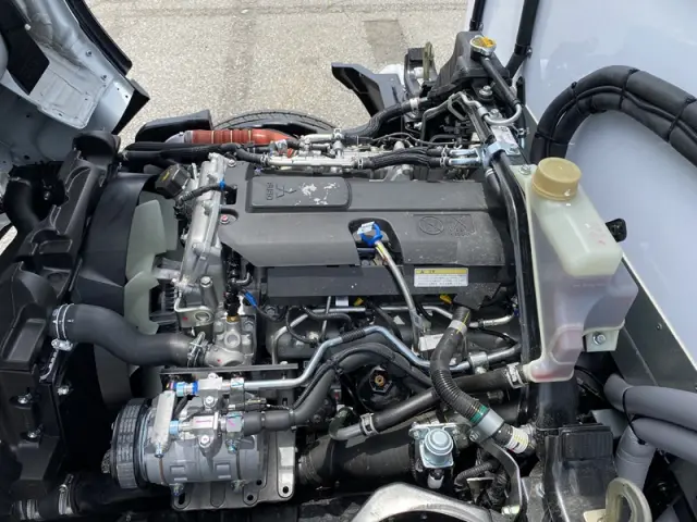 三菱 キャンター 2RG-FBAV0(2WD)の写真12
