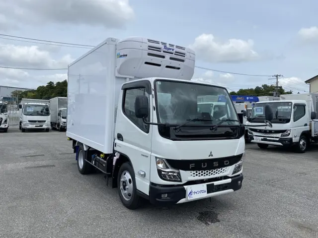 三菱 キャンター 2RG-FBAV0(2WD)の写真3